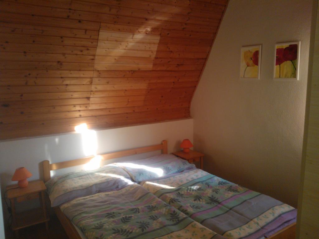 Mediterran Apartmanhaz Szántód Екстериор снимка