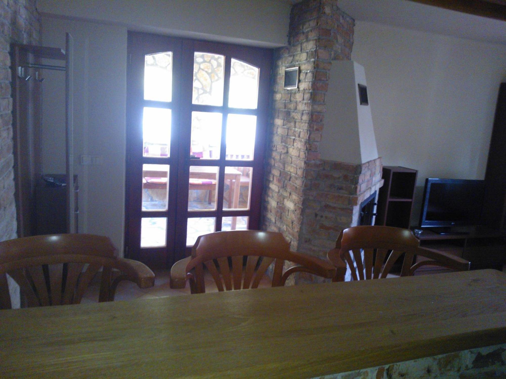 Mediterran Apartmanhaz Szántód Стая снимка