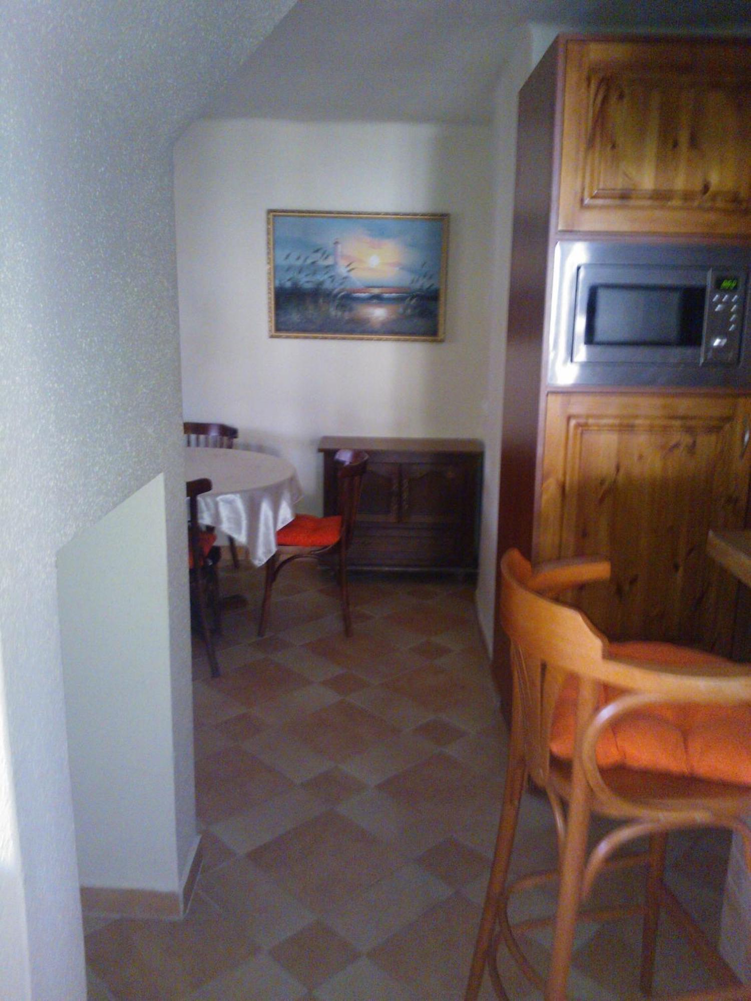 Mediterran Apartmanhaz Szántód Стая снимка